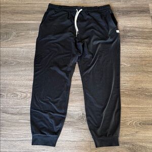 Vuori Performance Jogger